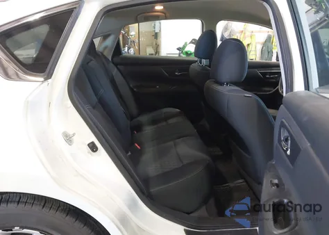 2018 Nissan Altima 2.5 S z USA, uszkodzony, nr VIN 1N4AL3AP9JC120930